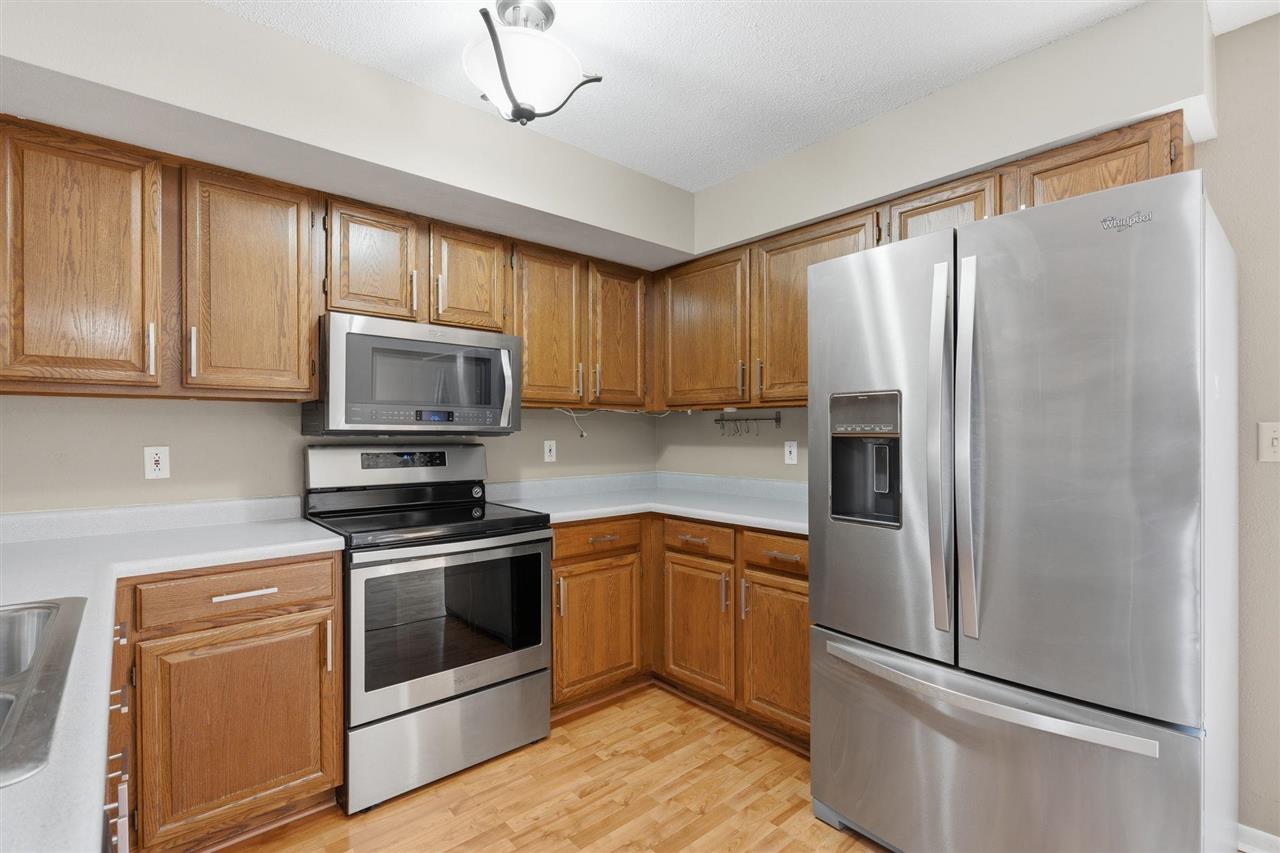 932 Westside Drive Iowa City IA 52246