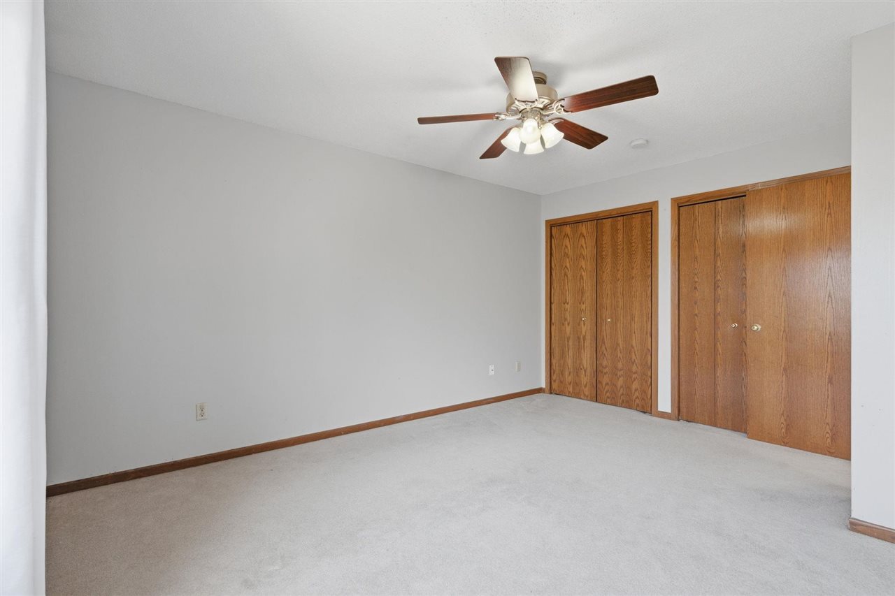 932 Westside Drive Iowa City IA 52246