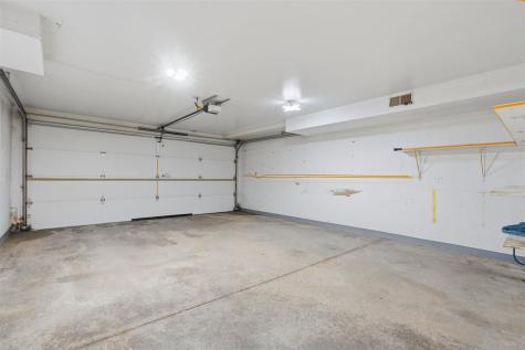 932 Westside Drive Iowa City IA 52246