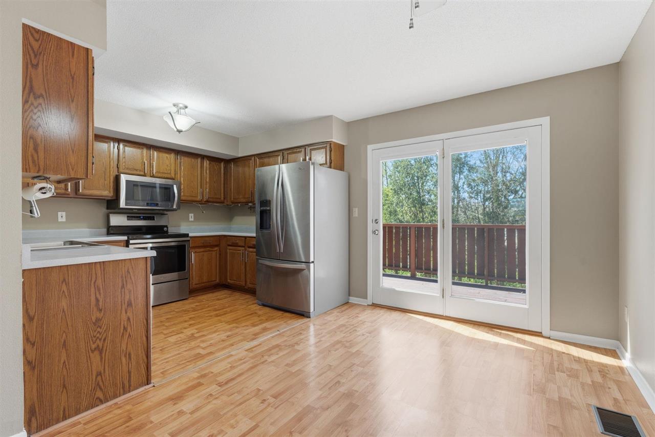 932 Westside Drive Iowa City IA 52246