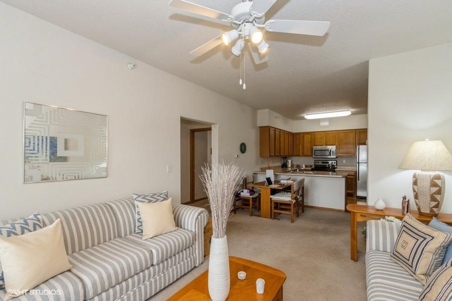 4347 York Place Iowa City IA 52245