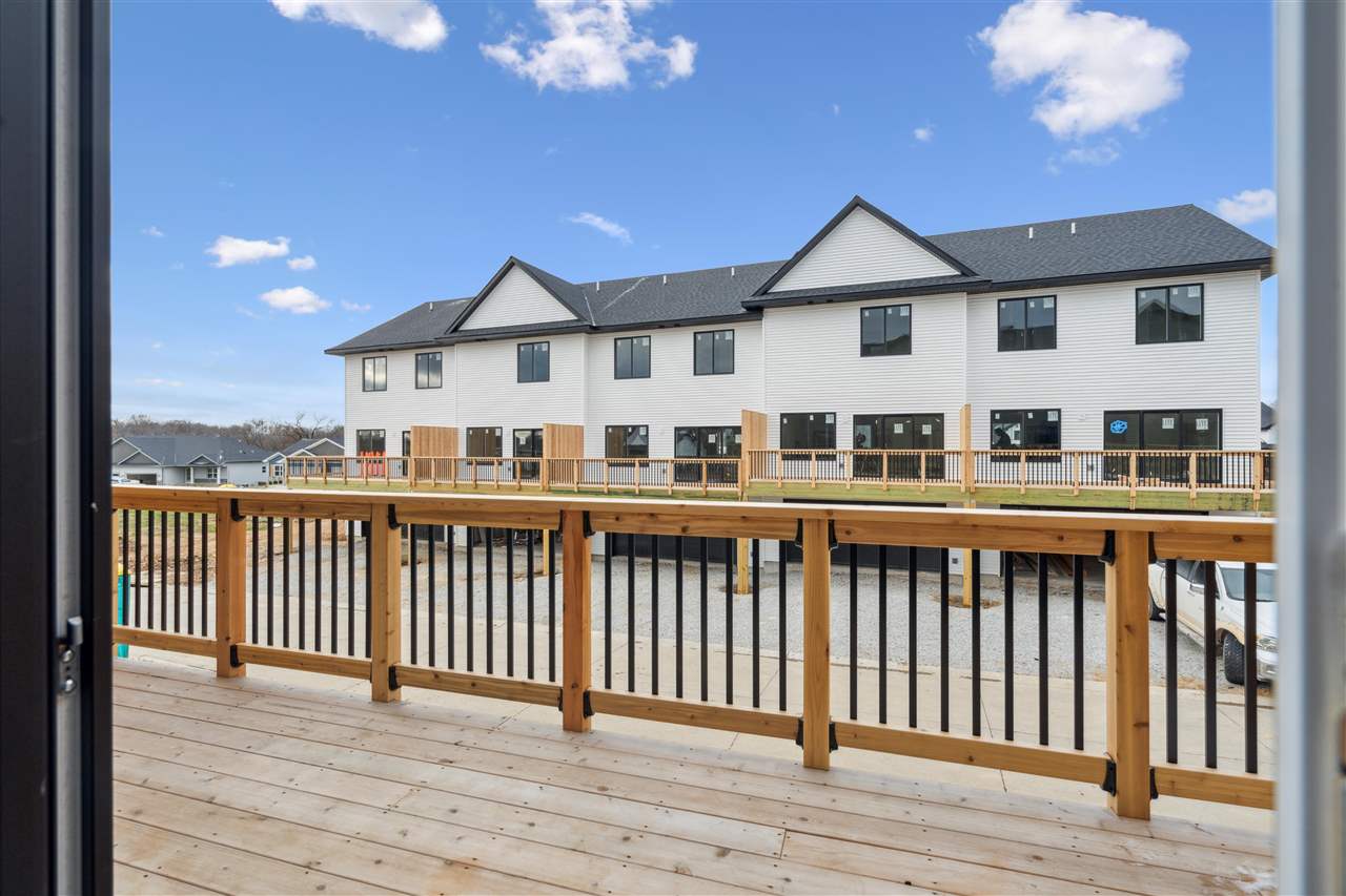 4711 Preston Lane Iowa City IA 52246