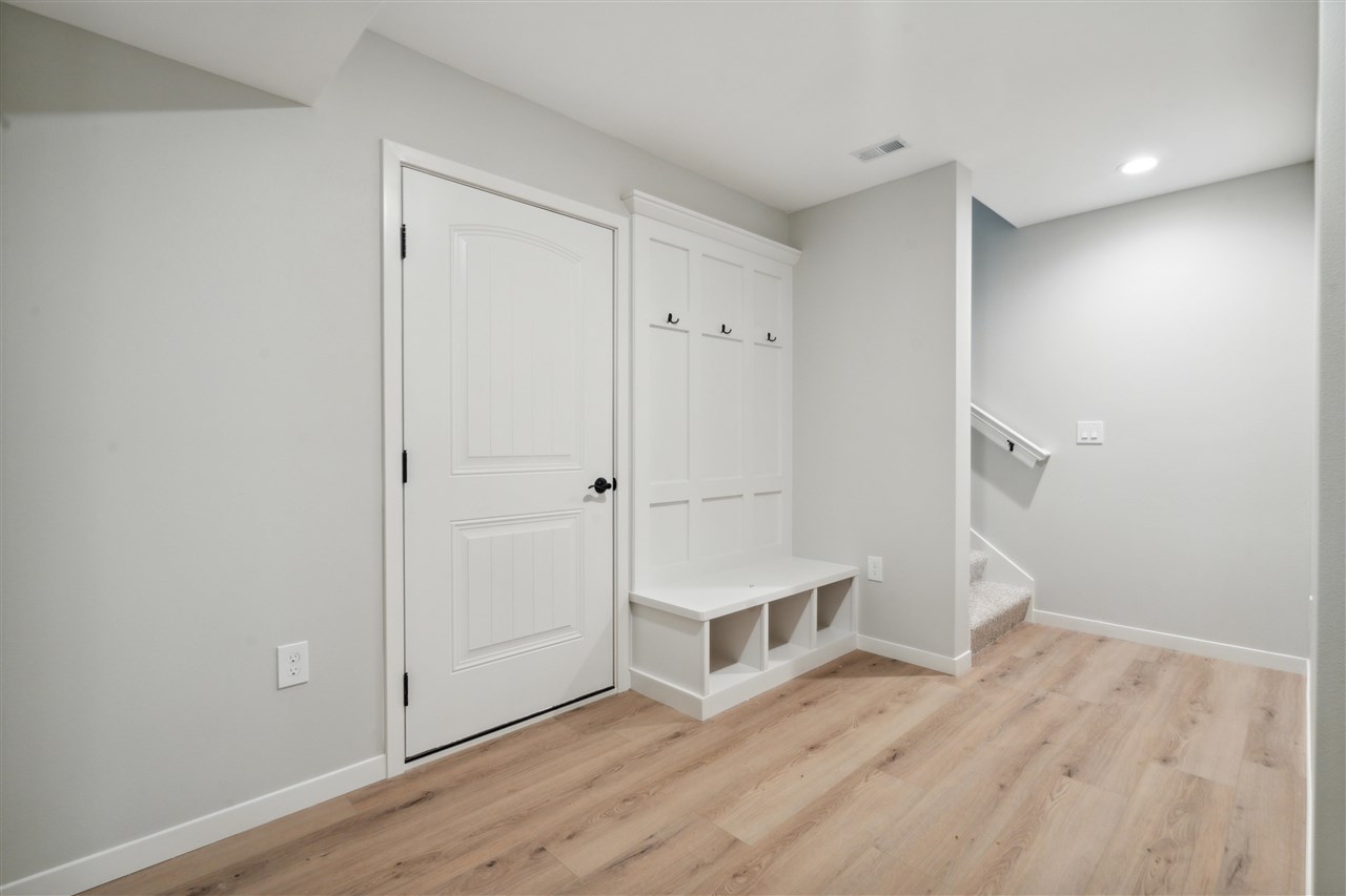 4711 Preston Lane Iowa City IA 52246