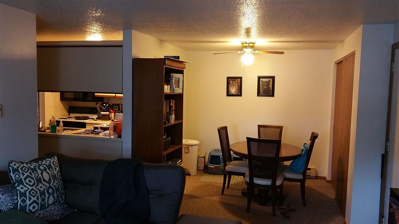 906 Benton Drive Iowa City IA 52246