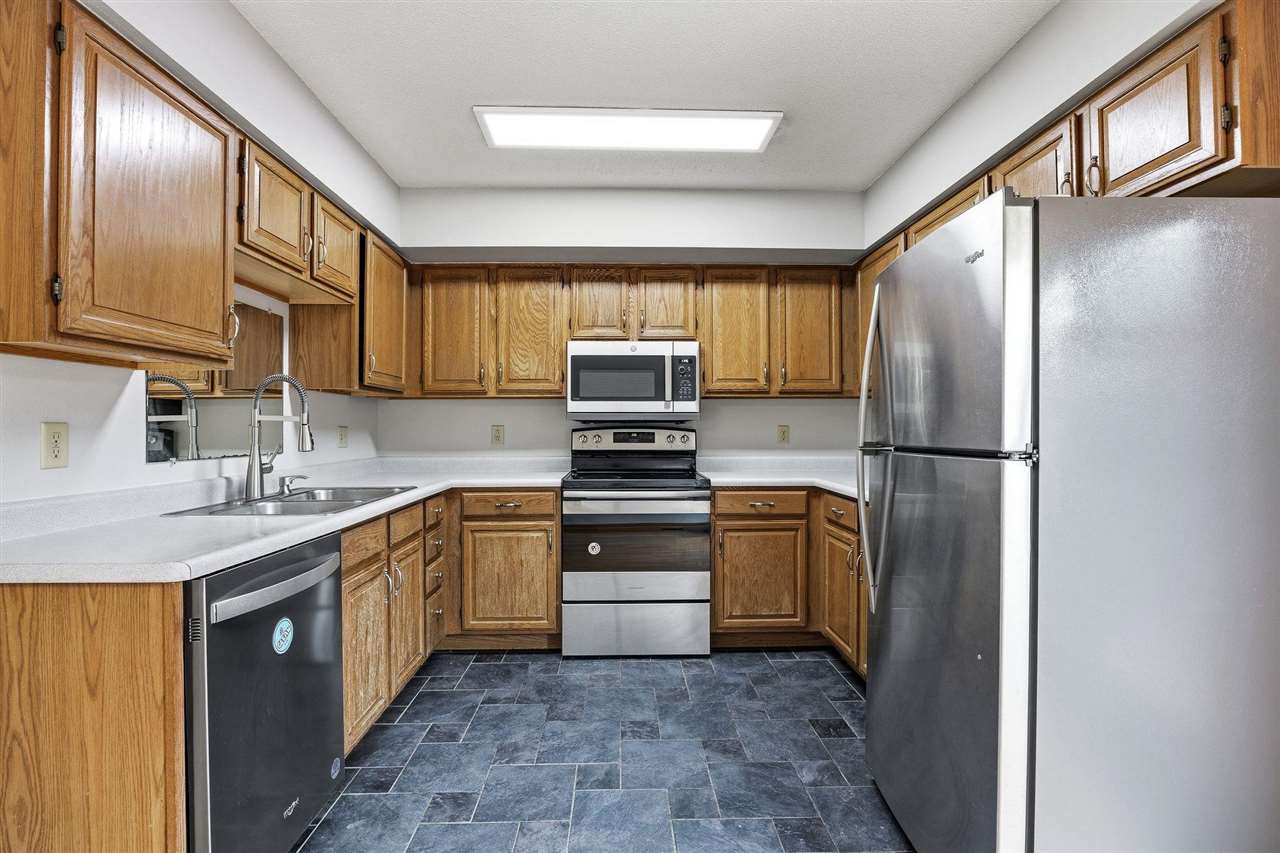 218 West Side Drive Iowa City IA 52246