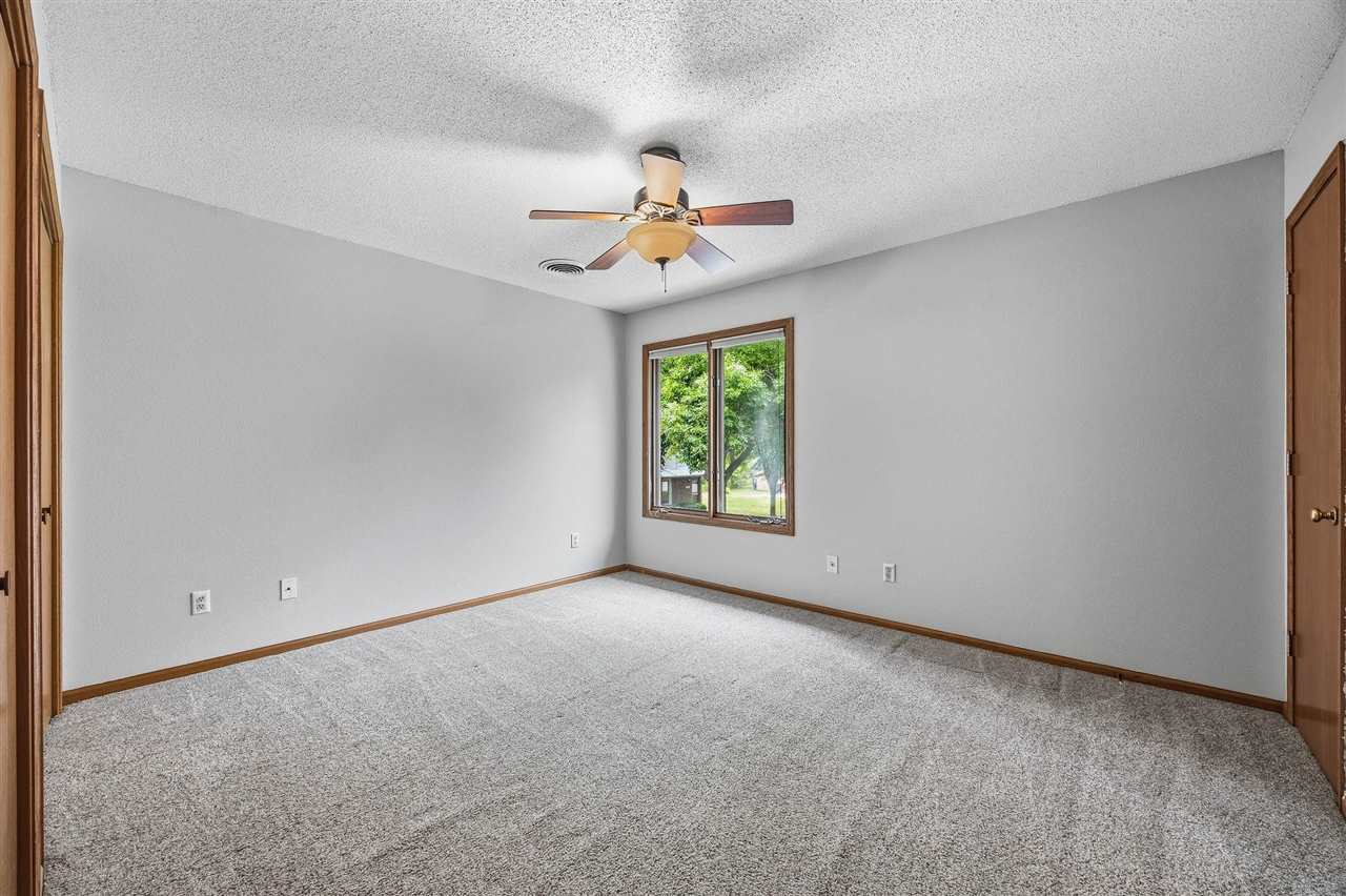 218 West Side Drive Iowa City IA 52246