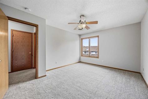 218 West Side Drive Iowa City IA 52246