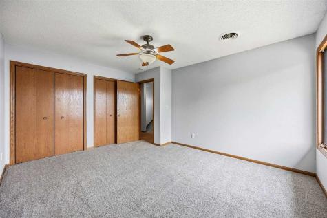 218 West Side Drive Iowa City IA 52246