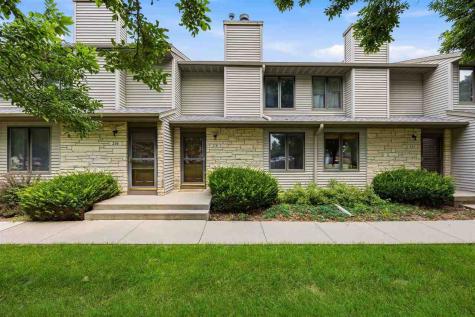 218 West Side Drive Iowa City IA 52246