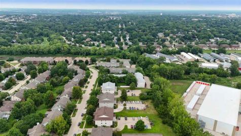 218 West Side Drive Iowa City IA 52246