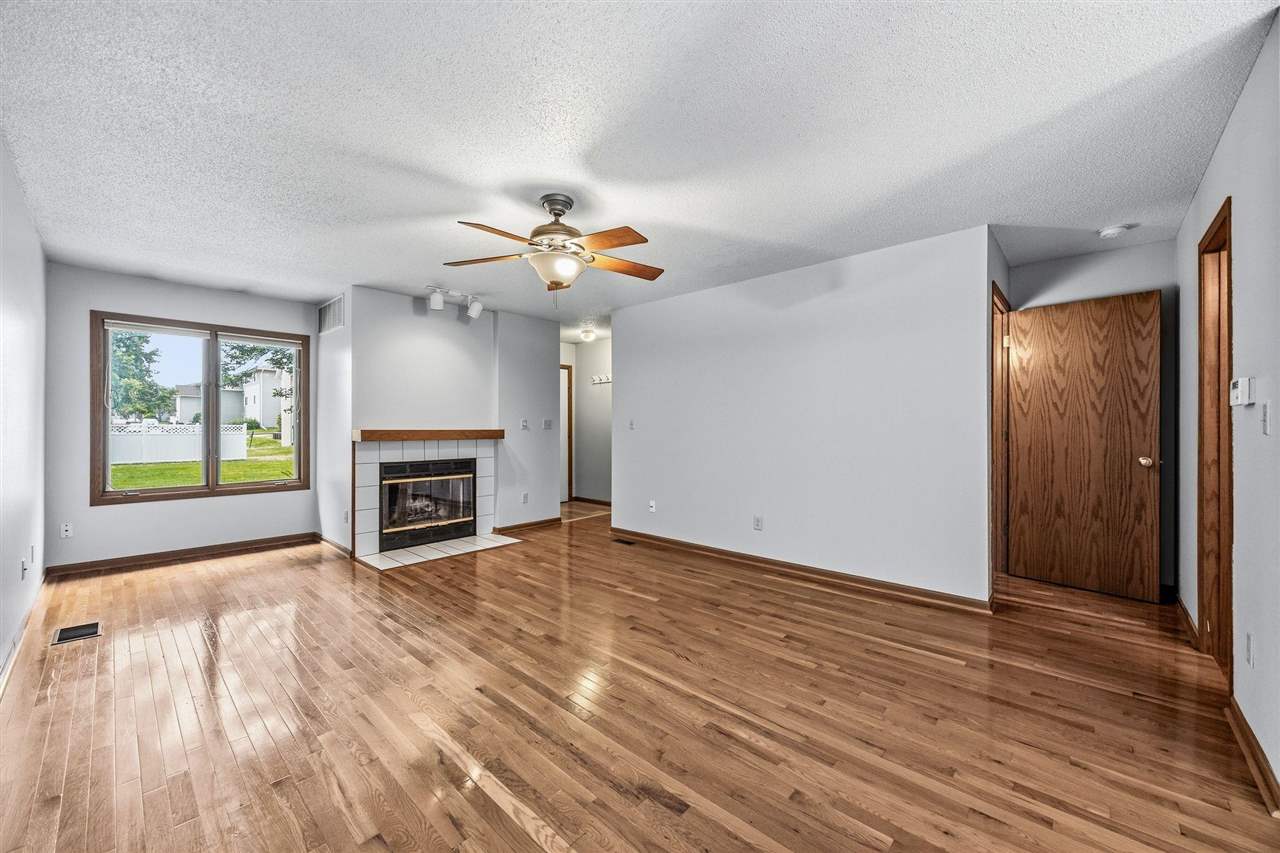 218 West Side Drive Iowa City IA 52246
