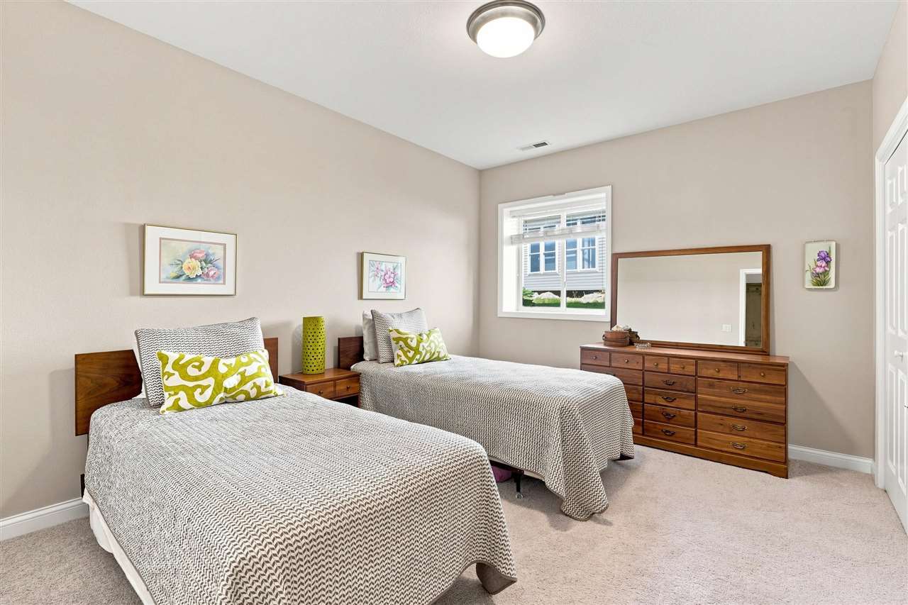 2248 Jessica Lane Coralville IA 52241