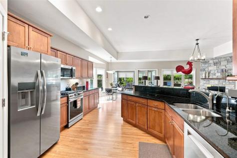 2248 Jessica Lane Coralville IA 52241