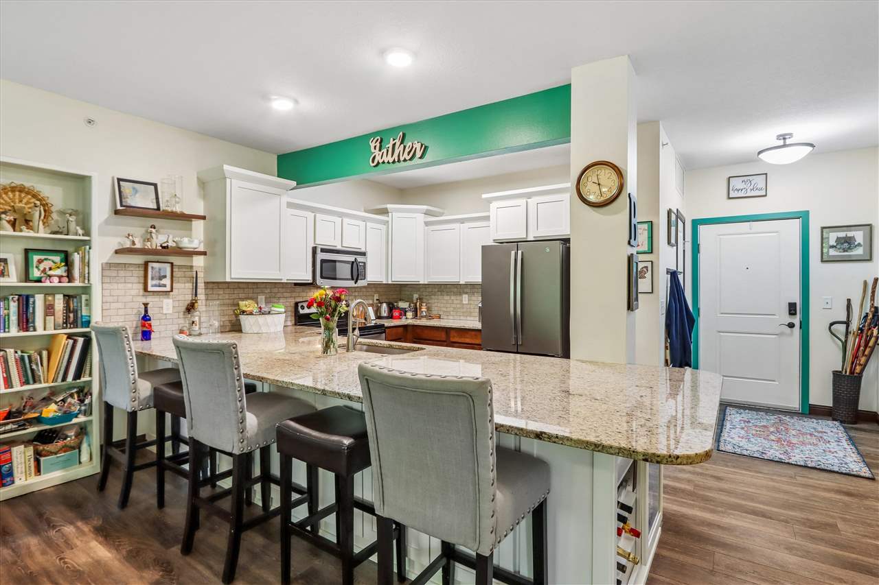 1092 Walnut Avenue Riverside IA 52327