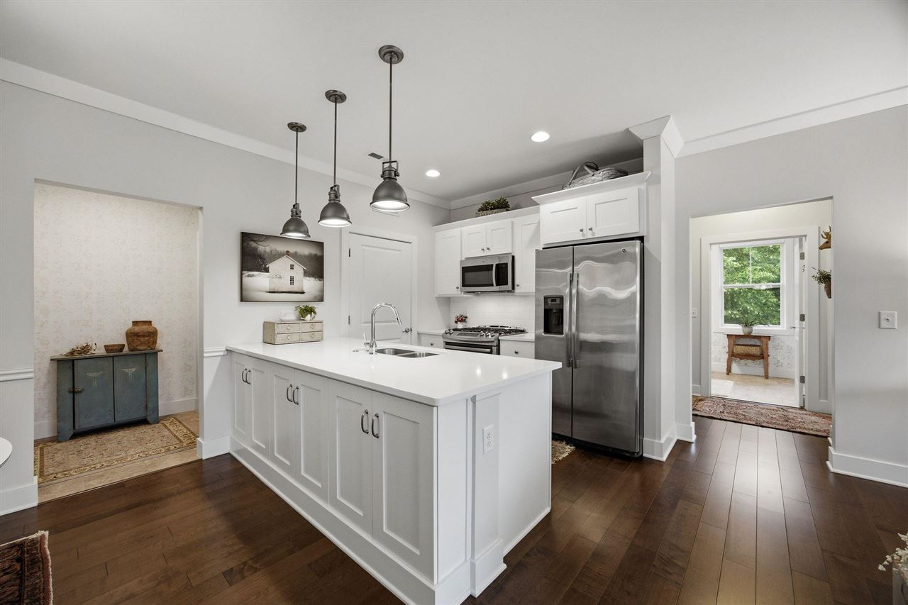 1164 Swisher Street Iowa City IA 52245