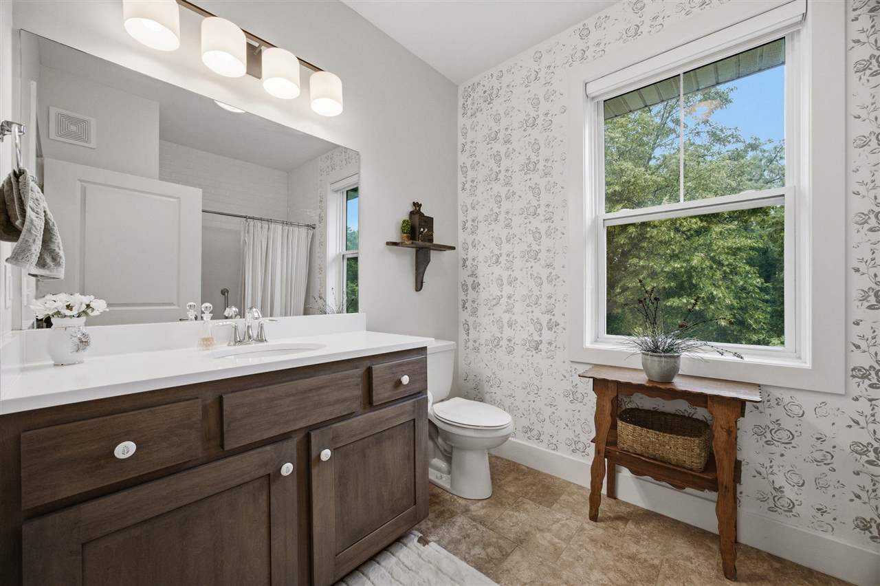 1164 Swisher Street Iowa City IA 52245
