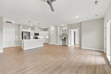 1920 Country Club Drive #203 Coralville IA 52241