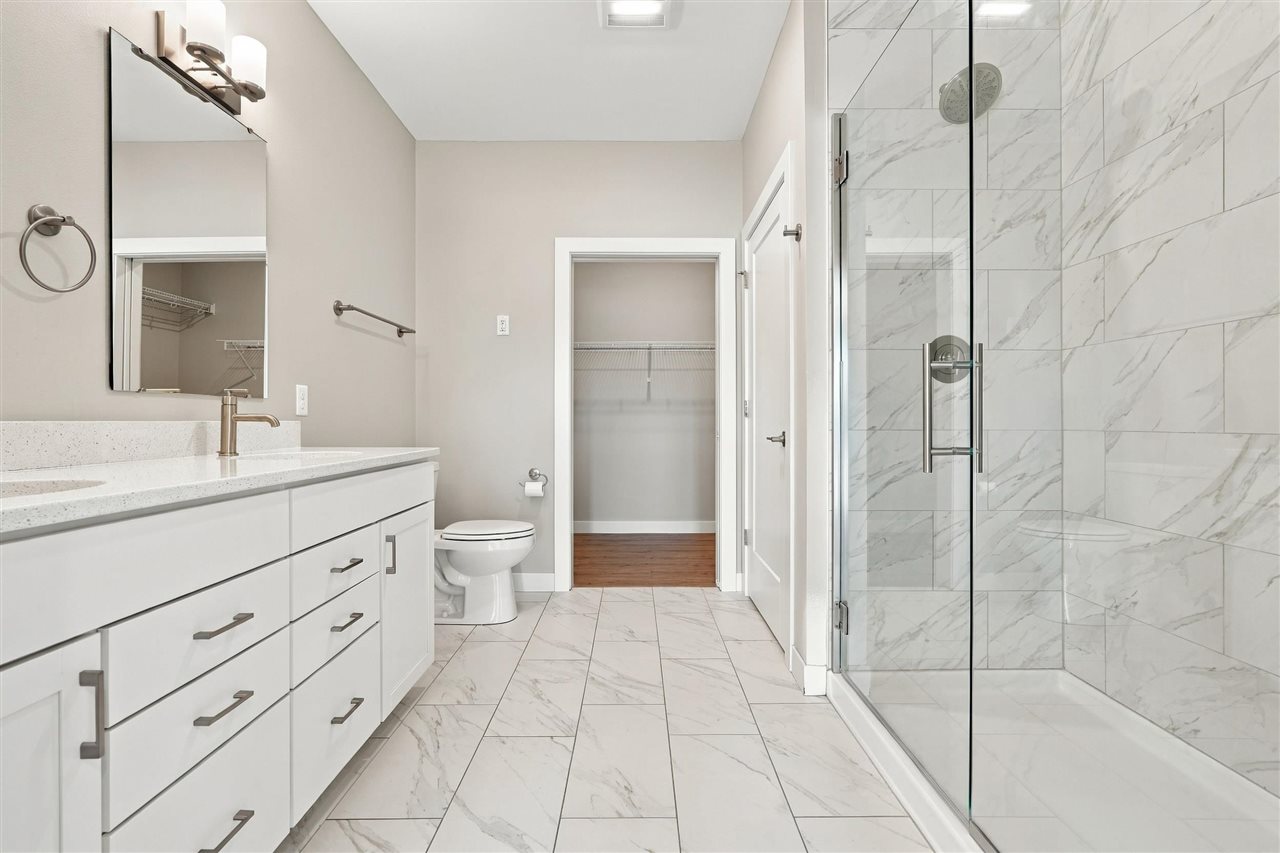 1920 Country Club Drive #203 Coralville IA 52241