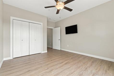 1920 Country Club Drive #203 Coralville IA 52241