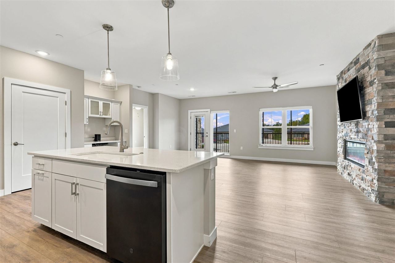 1920 Country Club Drive #203 Coralville IA 52241