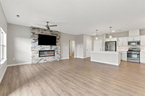 1920 Country Club Drive #203 Coralville IA 52241