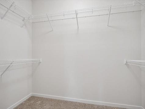 586 Maclan Circle Iowa City IA 52246
