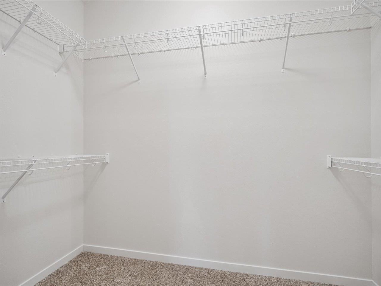 586 Maclan Circle Iowa City IA 52246