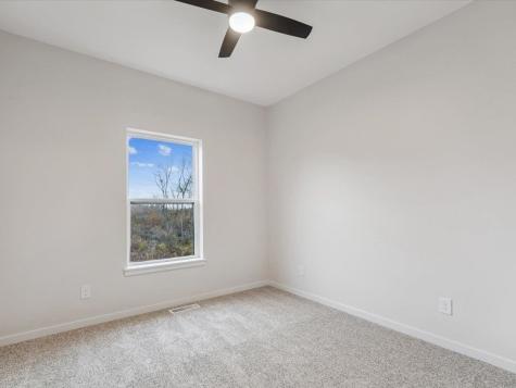 586 Maclan Circle Iowa City IA 52246