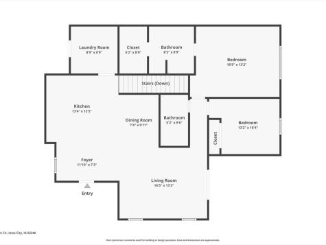 586 Maclan Circle Iowa City IA 52246