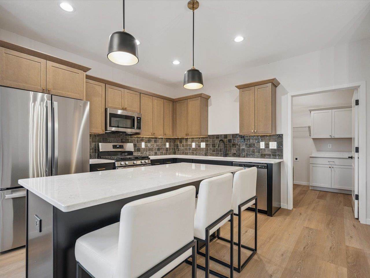 586 Maclan Circle Iowa City IA 52246