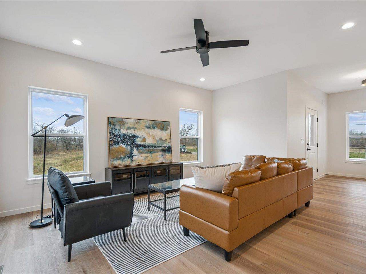 586 Maclan Circle Iowa City IA 52246
