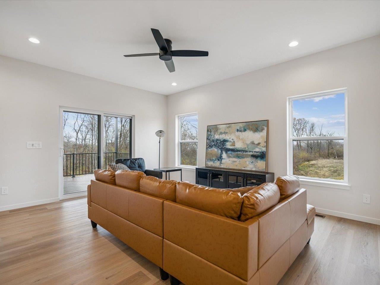 586 Maclan Circle Iowa City IA 52246