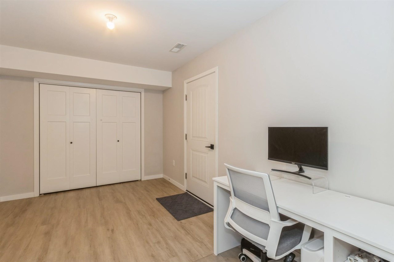 4869 Preston Iowa City IA 52246