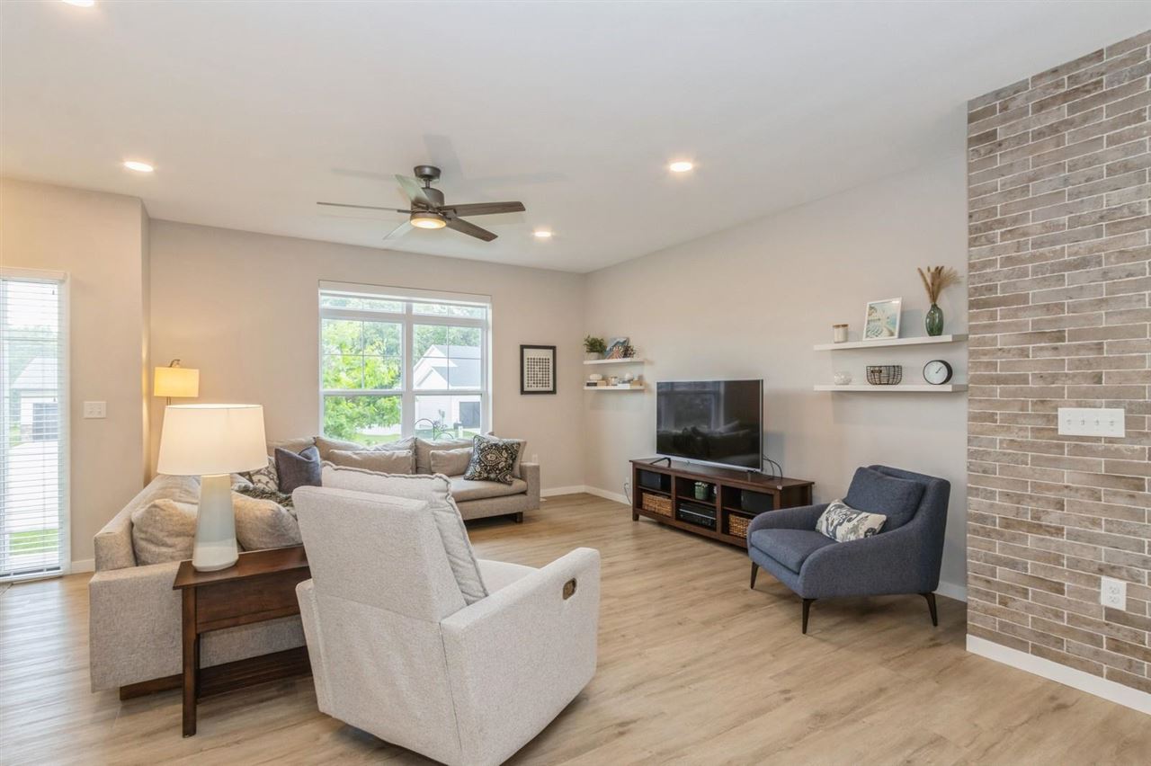 4869 Preston Iowa City IA 52246