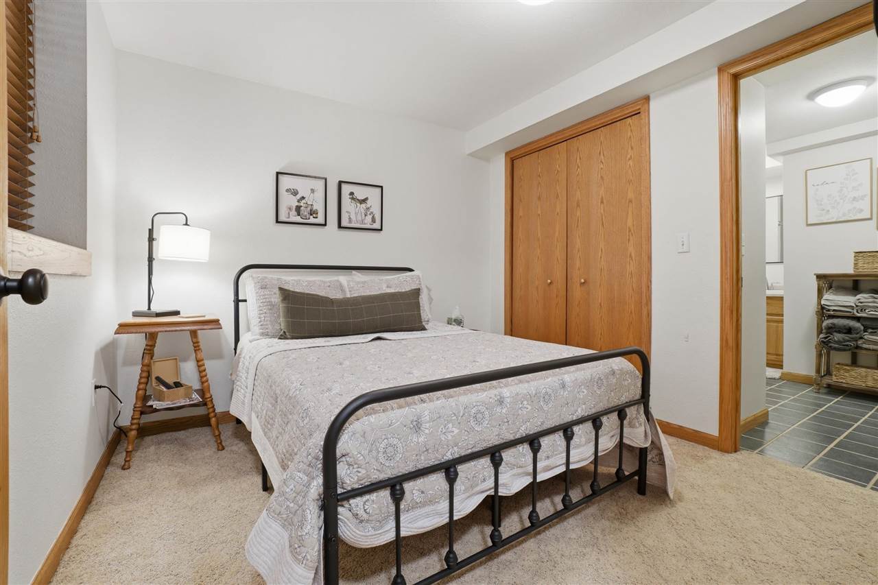 2335 Mulberry Street #2 Coralville IA 52241