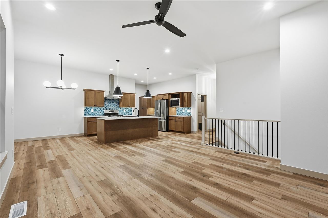 675 Maclan Court Iowa City IA 52246