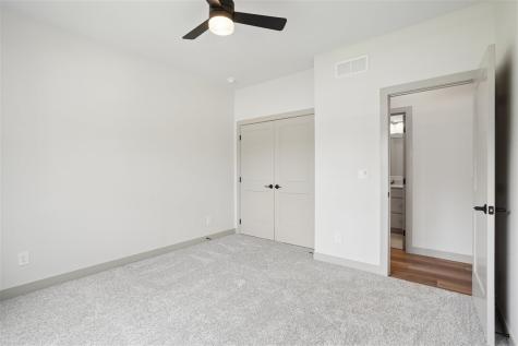 675 Maclan Court Iowa City IA 52246