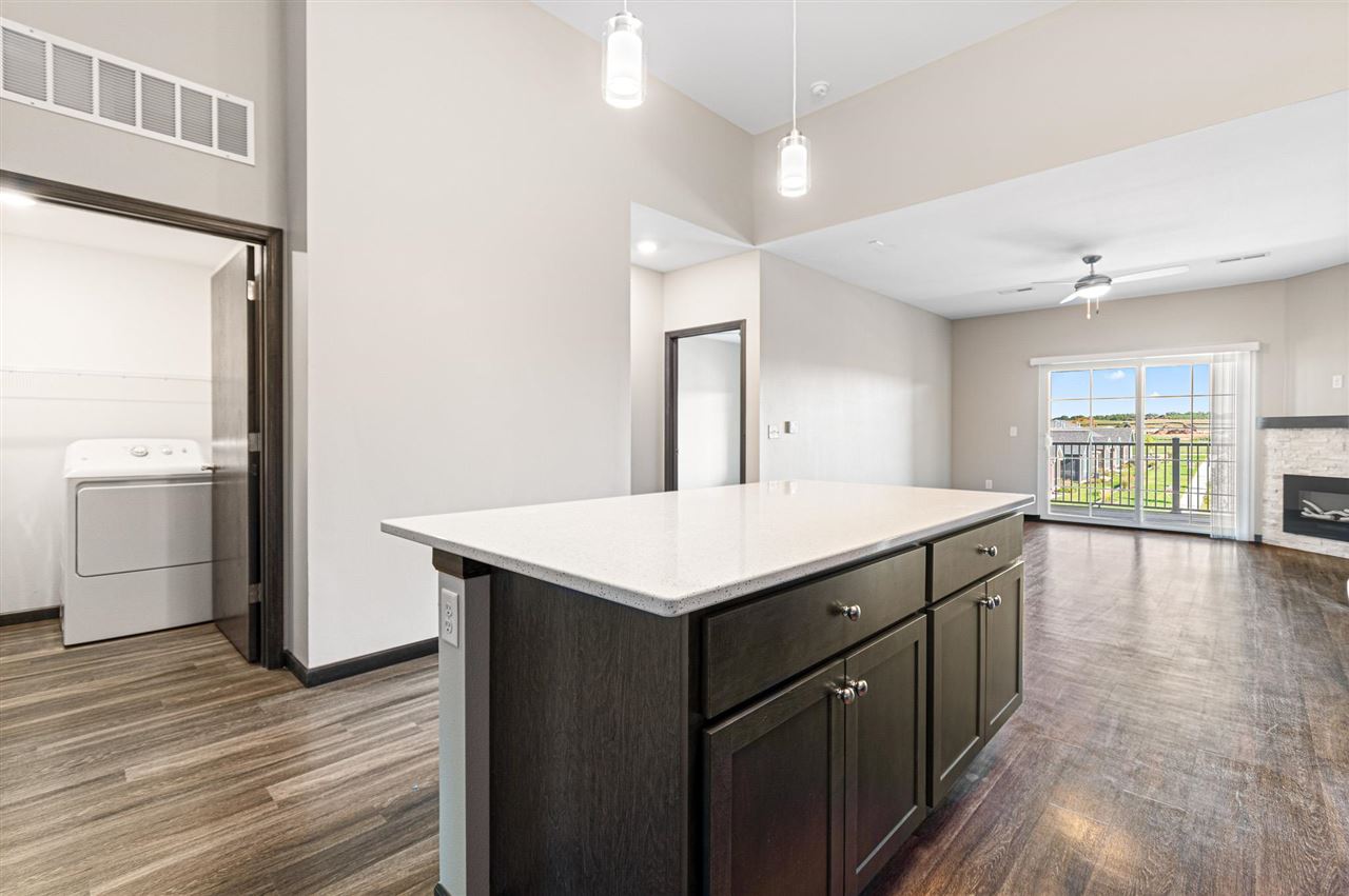 2877 Spring Rose Circle #108 Coralville IA 52241