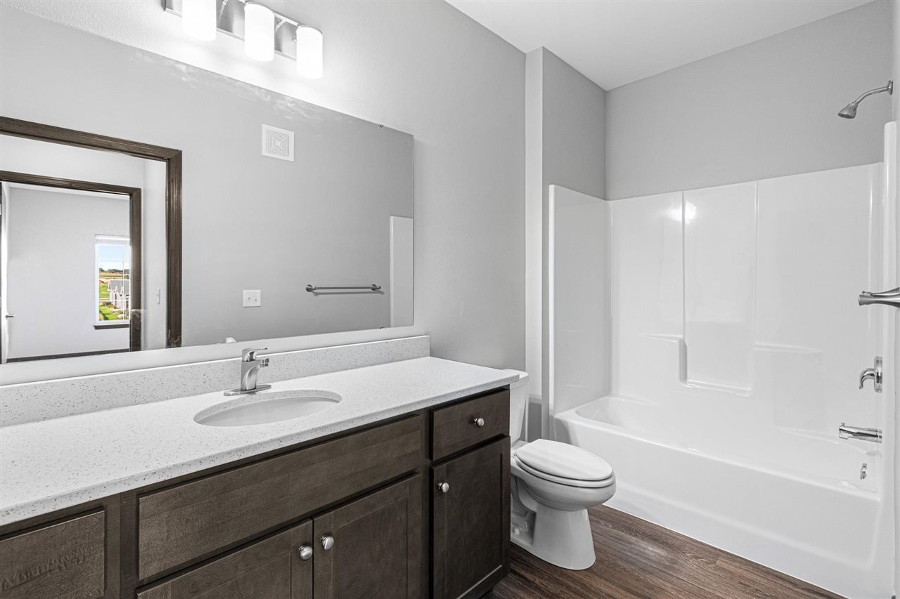 2877 Spring Rose Circle #108 Coralville IA 52241