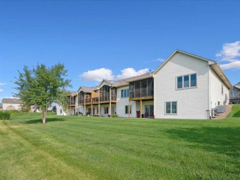 1534 Cedar Vista Lane North Liberty IA 52317