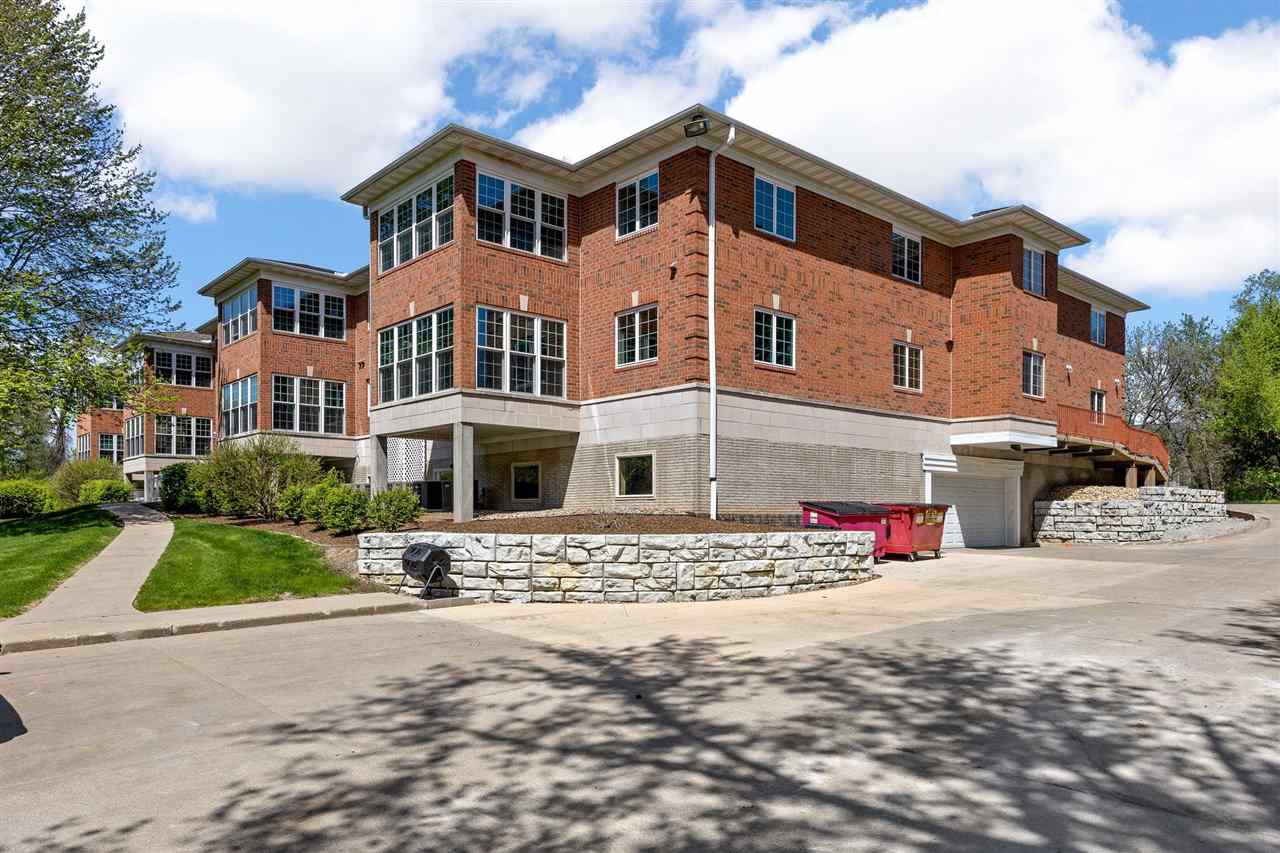 2601 Hickory Trail Iowa City IA 52245