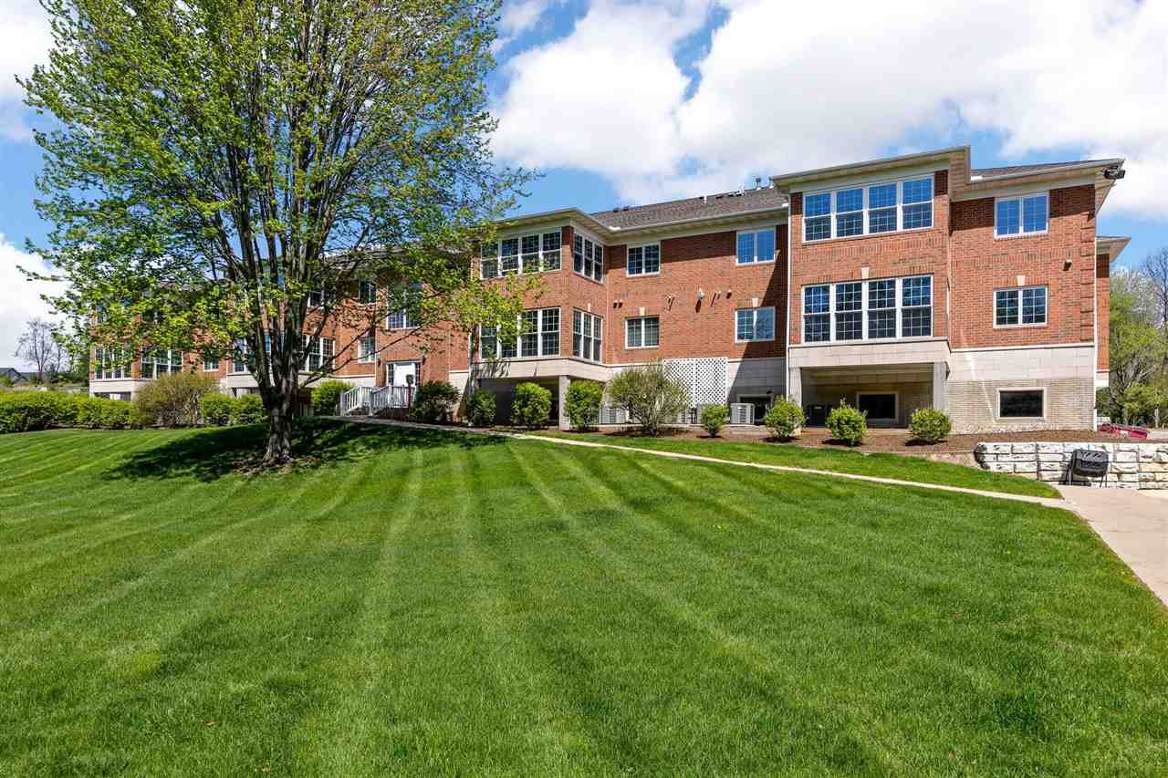 2601 Hickory Trail Iowa City IA 52245