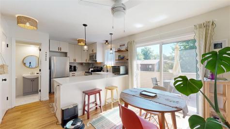 2035 Waterford Drive Coralville IA 52241