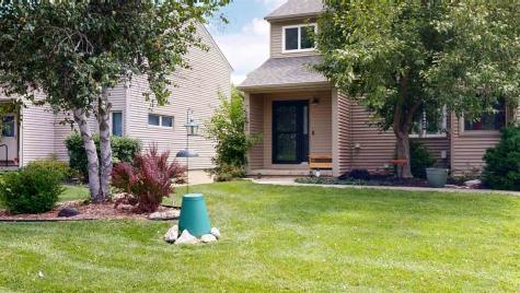 2035 Waterford Drive Coralville IA 52241
