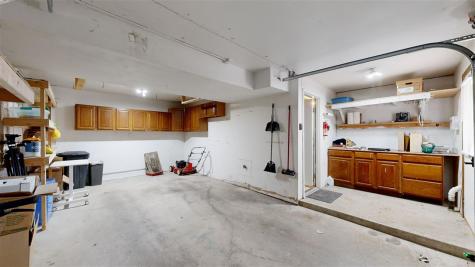 2035 Waterford Drive Coralville IA 52241