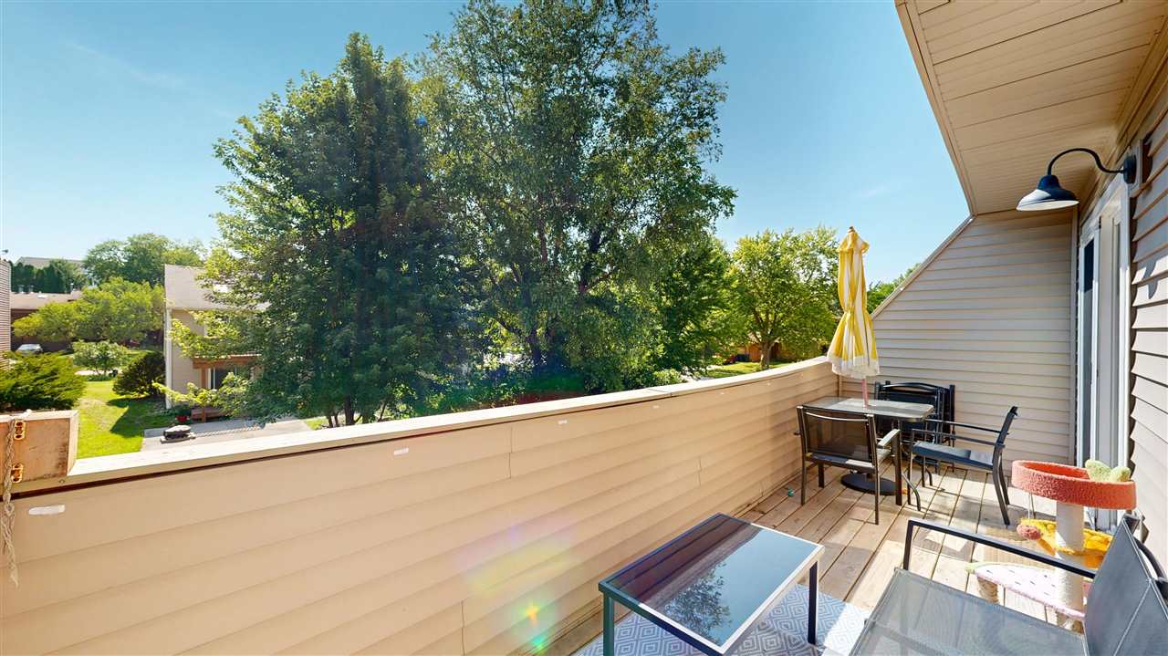 2035 Waterford Drive Coralville IA 52241