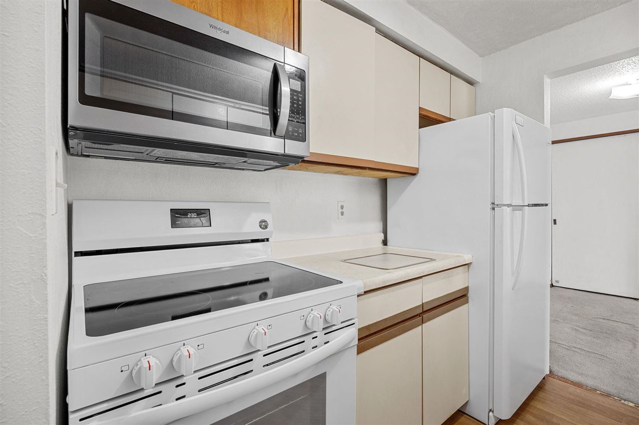 814 Benton Drive Iowa City IA 52246