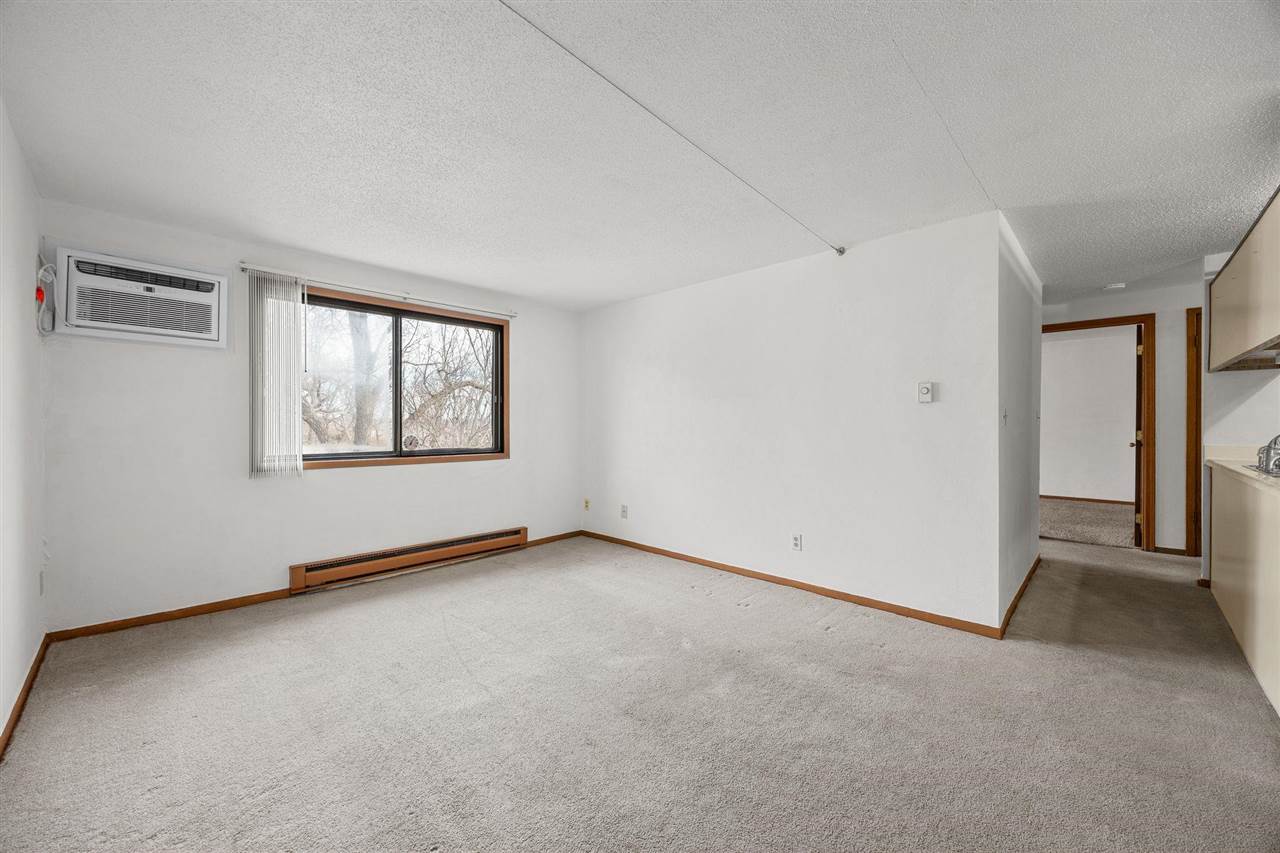 814 Benton Drive Iowa City IA 52246