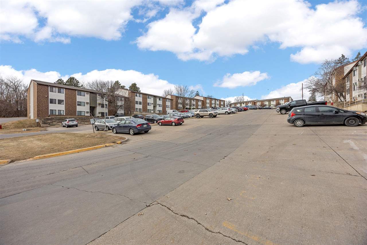 814 Benton Drive Iowa City IA 52246