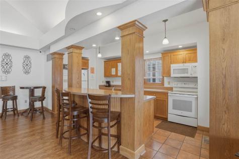 2824 Triple Crown Lane Iowa City IA 52240